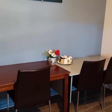 Homestay, Handy City Center كريستتشيرش المظهر الخارجي الصورة
